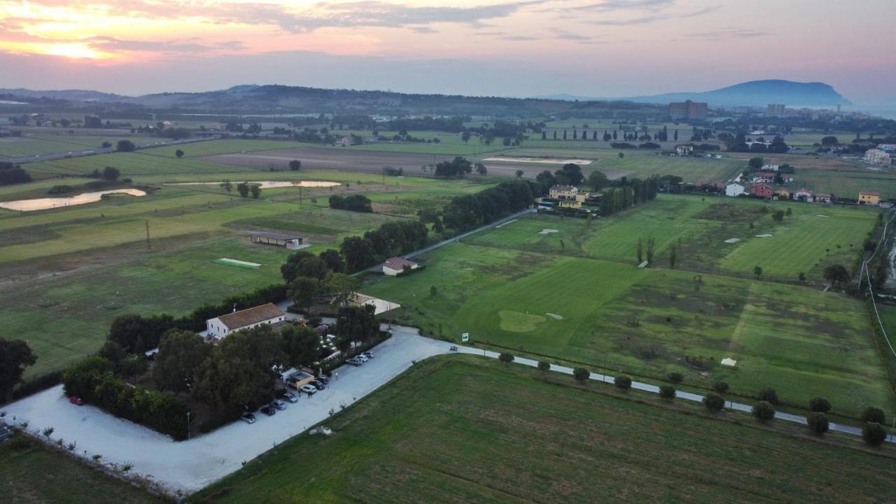 Locanda Del Tavolo Matto Potenza Picena Eksteriør bilde